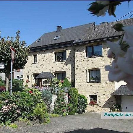 Eifelferienwohnungen "Familie Saxler" Bereborn 外观 照片